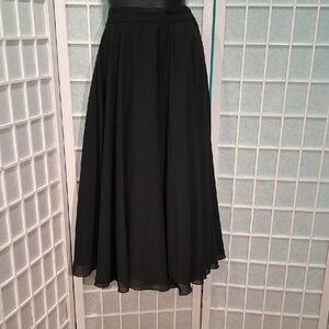 Chic Black Full XS  Women's Skirt 6715